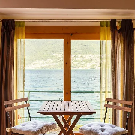 Angela Maria - By Lovecomo Holiday home *