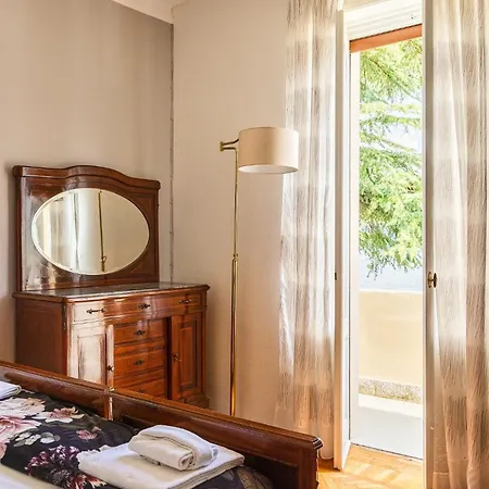 Angela Maria - By Lovecomo Holiday home Brienno